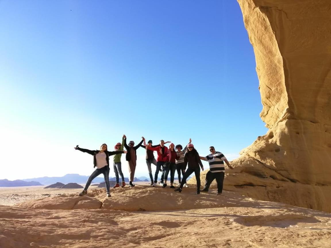 Wadi Rum-Bedouin Tents And Jeep Tours Luaran gambar