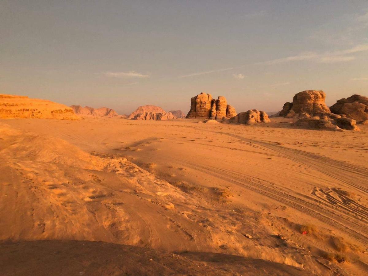 Wadi Rum-Bedouin Tents And Jeep Tours Luaran gambar